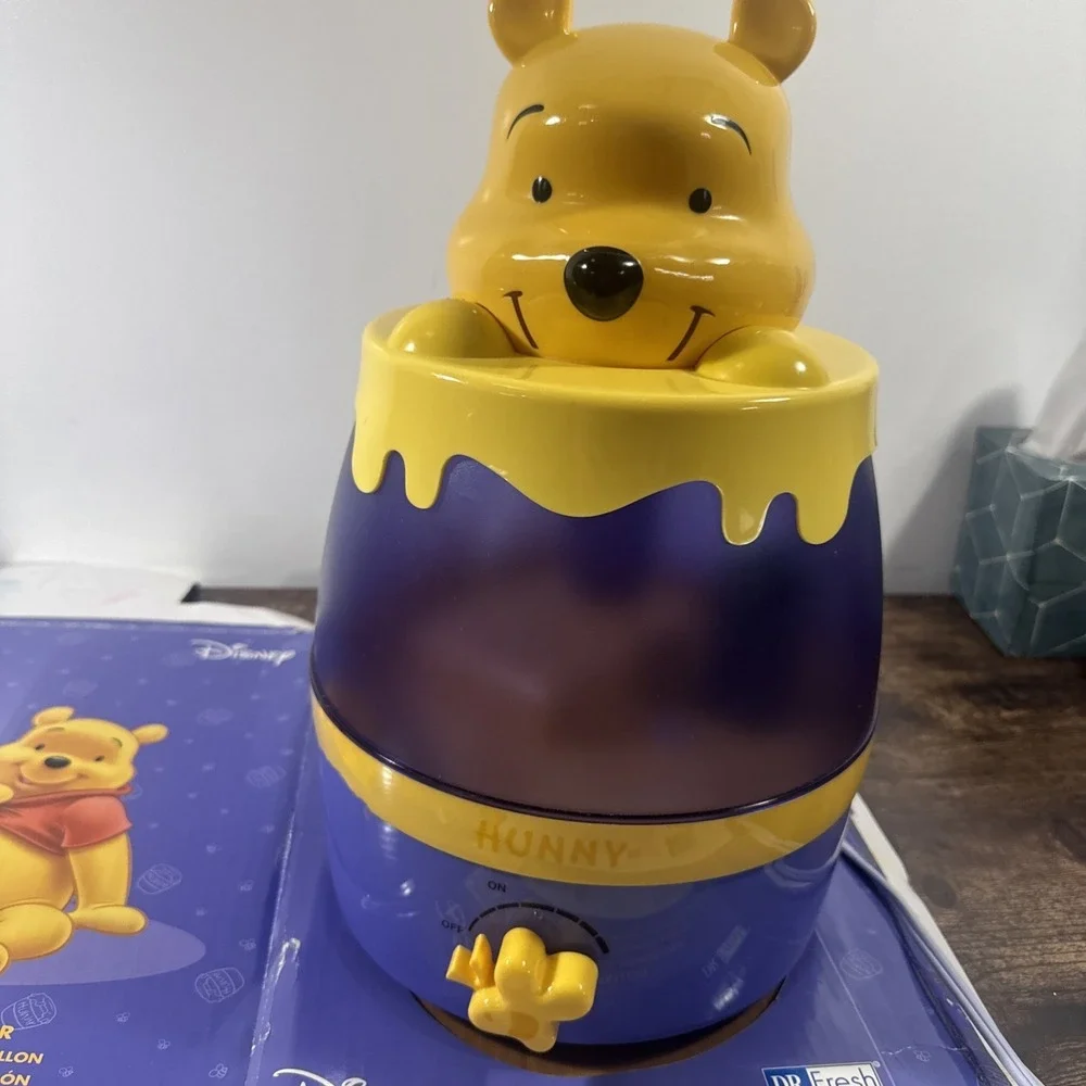 Vintage Disney Ultrasonic Humidifier Cool Mist Winnie The Pooh Night Light  1998